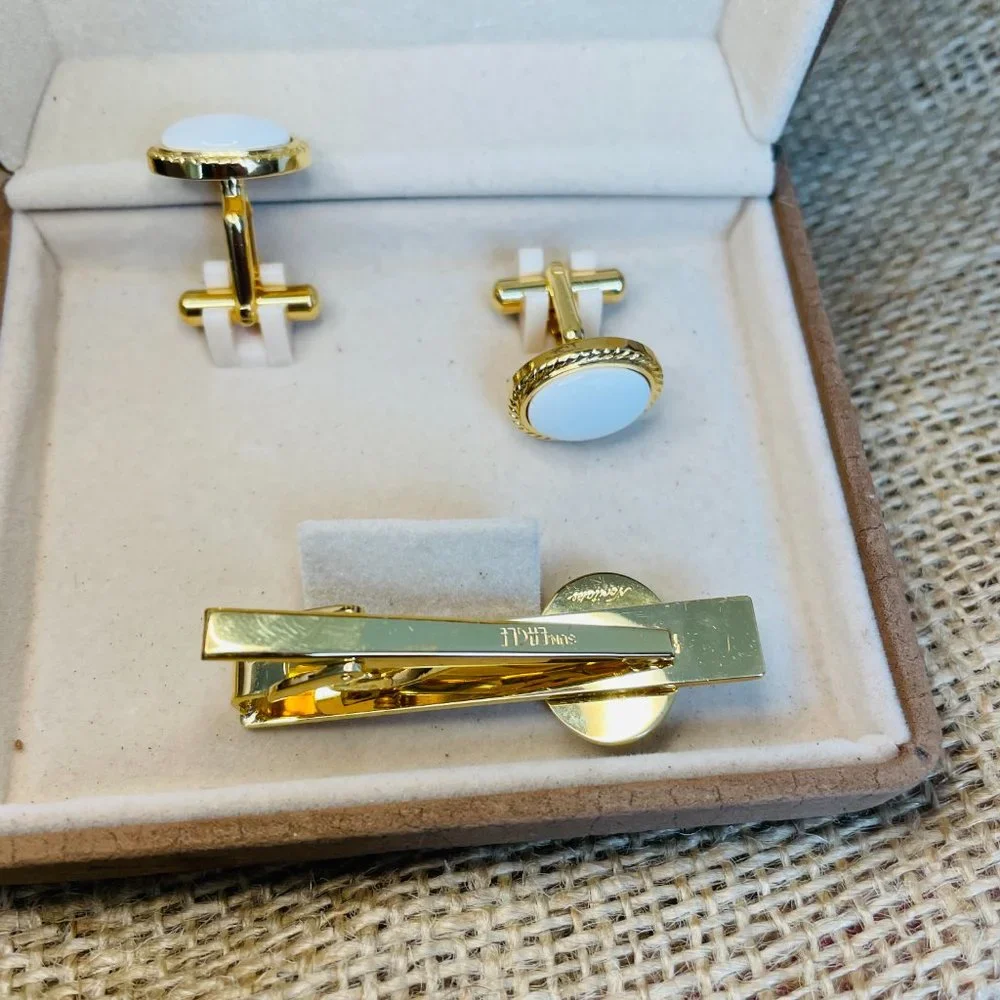 Vintage Noritake Sun Eagle Glacier Milk Glass Gold Plated Cufflinks Tie Clip Set